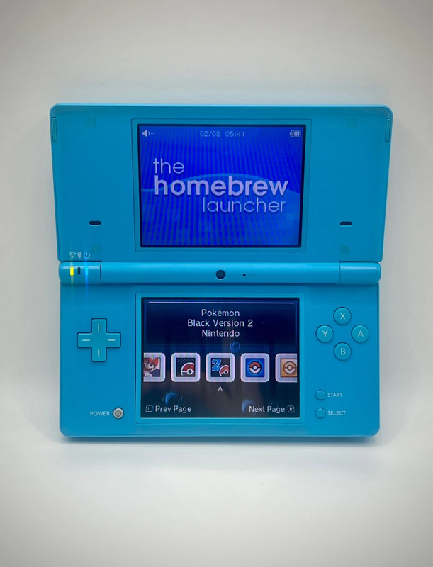 Nintendo DSi + Games